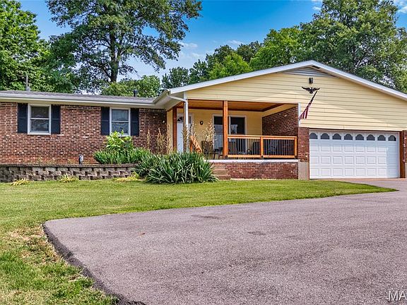 4th image of 2915 Ozark Dr
