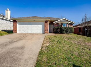 2505 Nogales Dr, Fort Worth, TX 76108