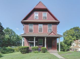 1069 Cooke St, Waterbury, CT 06704