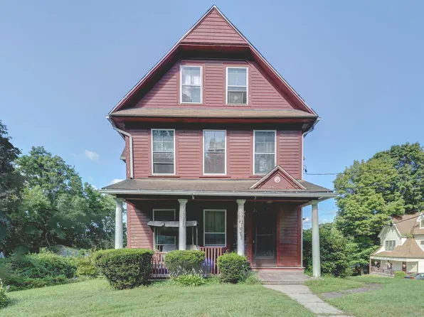 1069 Cooke Street, Waterbury, CT 04704