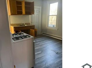 2 Garfield St FLOOR 2, Yonkers, NY 10701