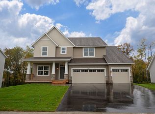 7917 Ranier Ln N, Maple Grove, MN 55311