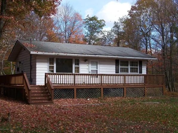 758 Weitz Rd, Bear Creek Township, PA 18702