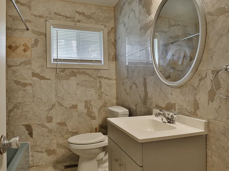 2353 Hanna Dr — Photo 20