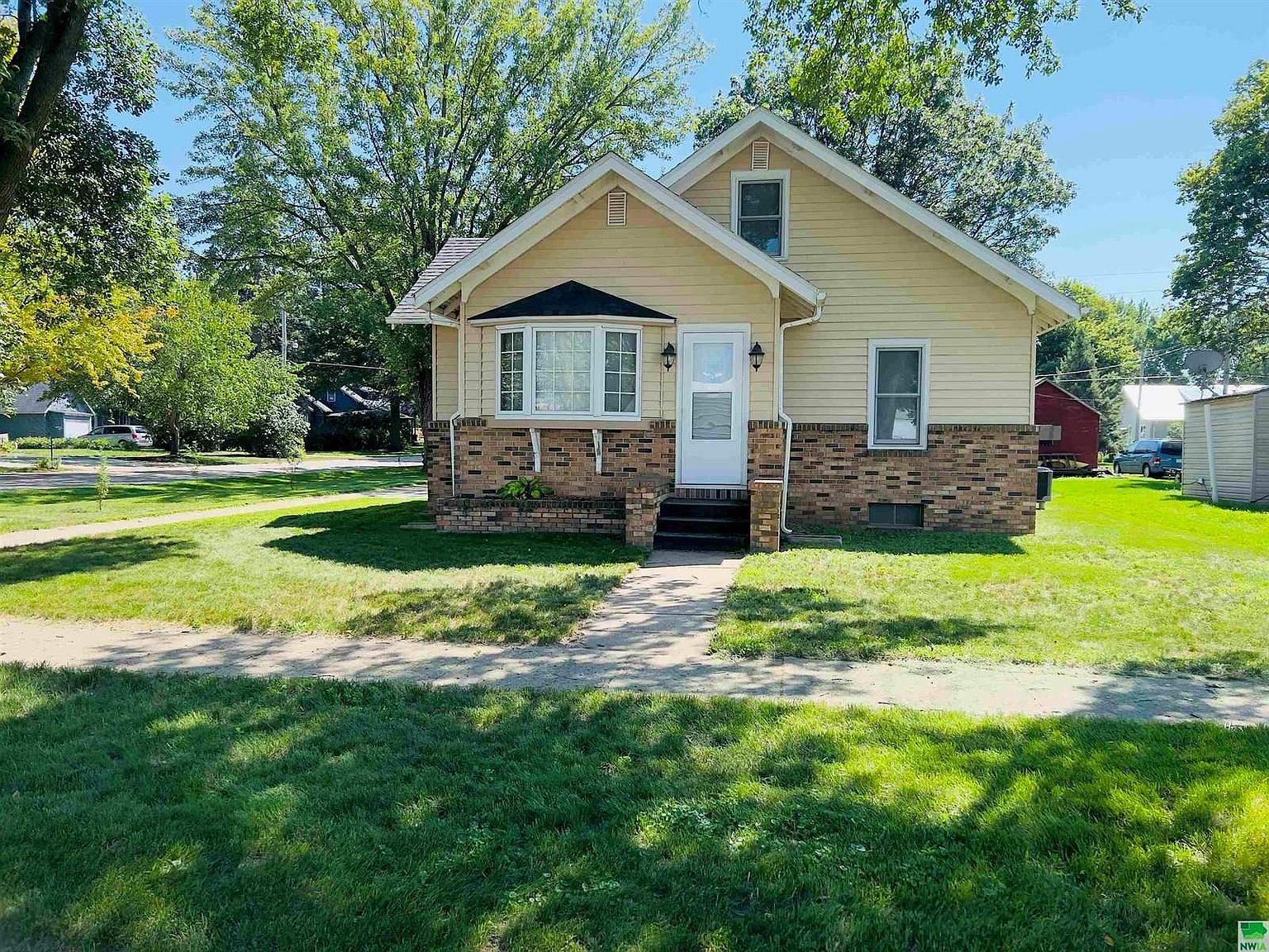 201 S 2nd Ave, Anthon, IA 51004 Zillow