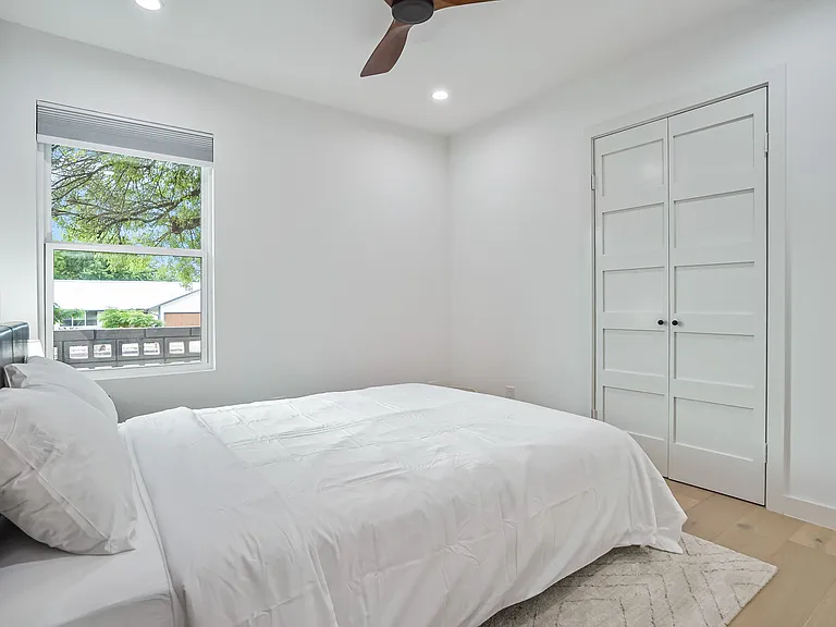 2304 Aldford Dr — Photo 22