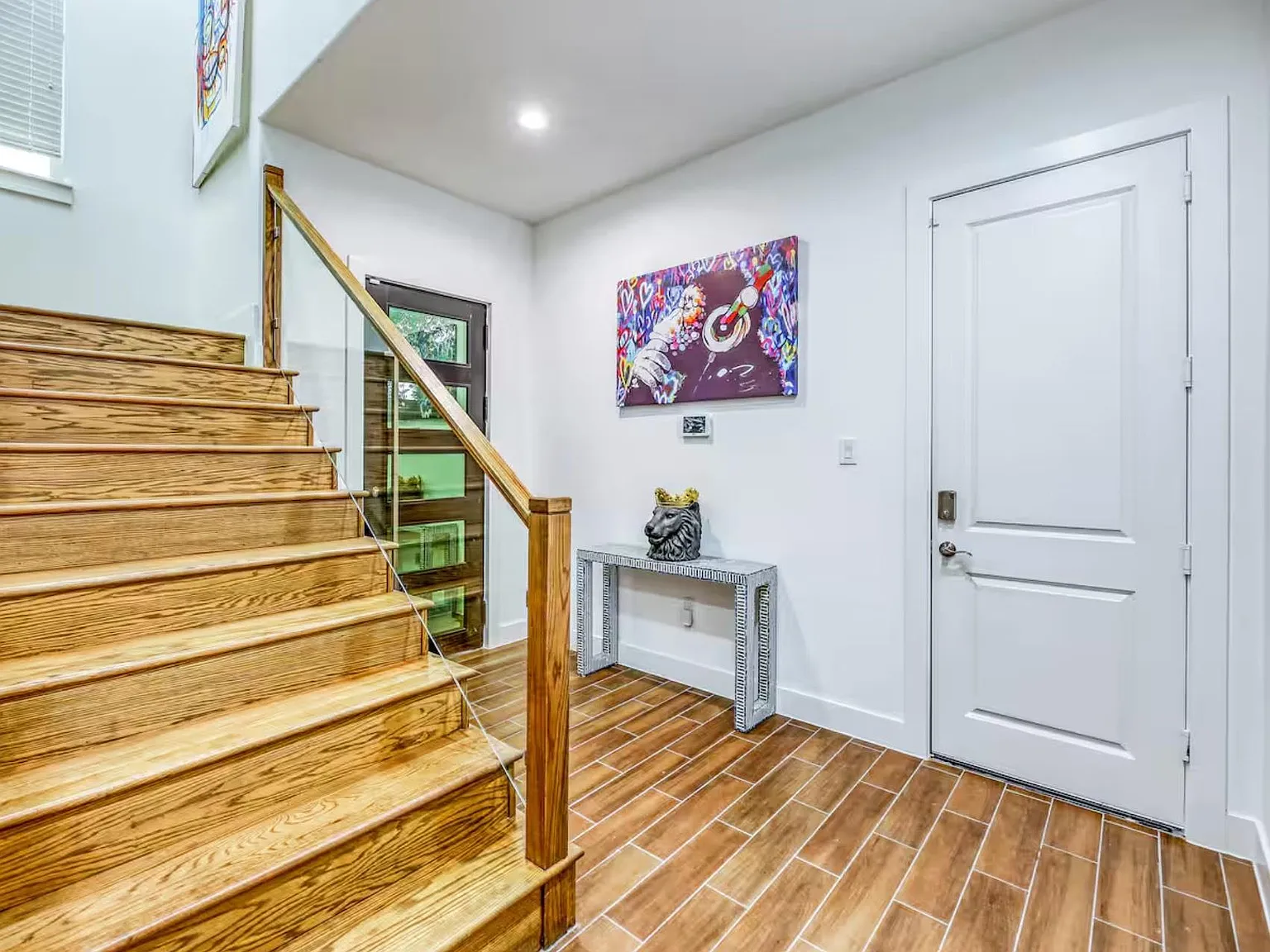 3 bed, 3.5 bath, 1795 sqft, $3,100 — Photo 4