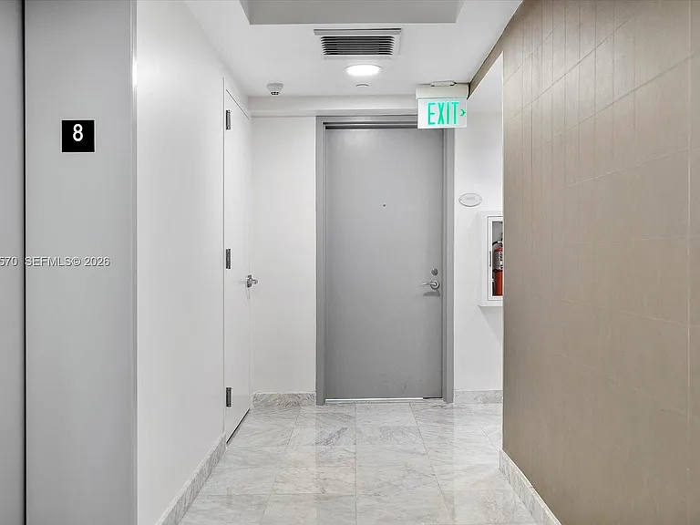 6000 Indian Creek Dr #8B — Photo 26