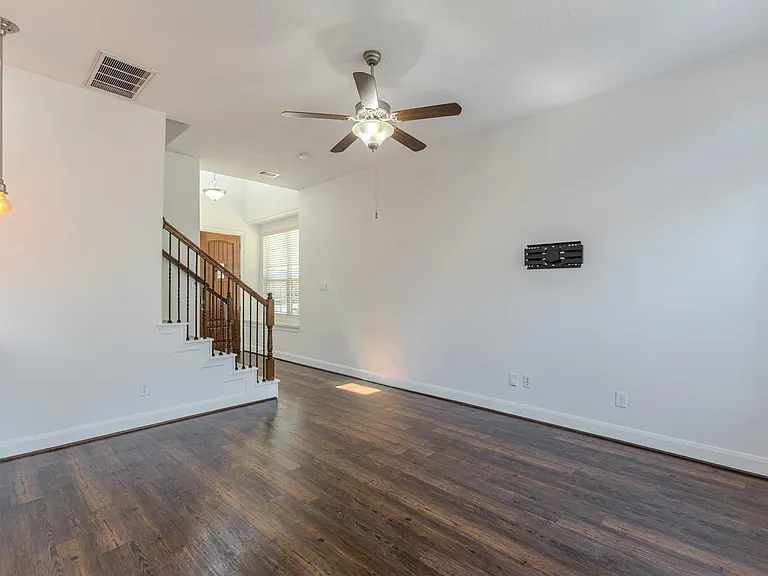 58 Aventura Pl — Photo 11