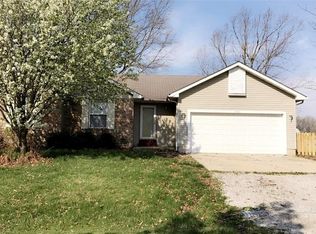 1051 Bermuda Dr, Edwardsville, IL