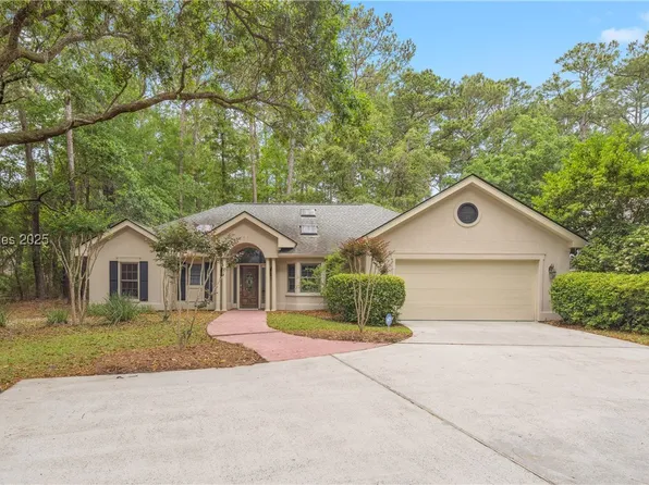12 Fishermans Bend Ct, Hilton Head Island, SC 29926
