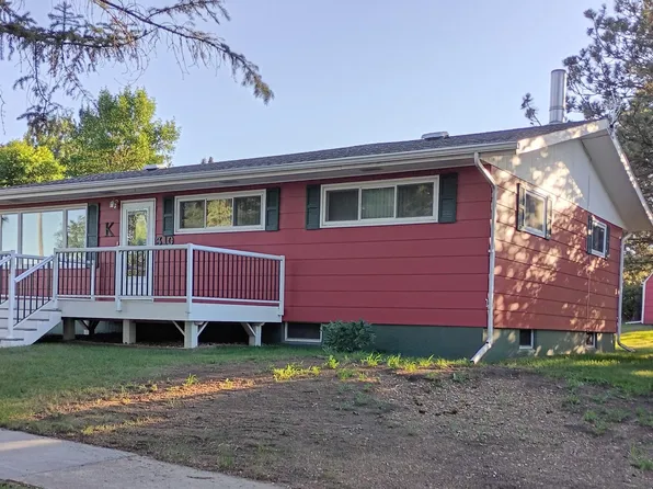 310 S 4th St, New Salem, ND 58563