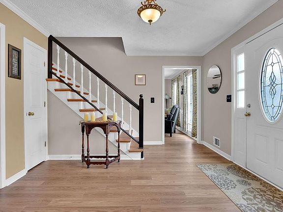 5th image of 2385 Waterton Ridge Trl