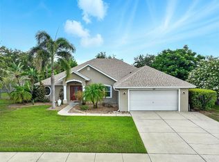 4401 Abaco Dr, Tavares, FL 32778