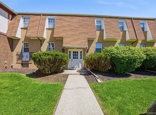 21 Weathervane Drive #16, Washingtonville, NY 10992