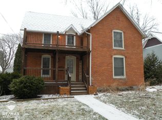 502 S Front St, Chesaning, MI 48616