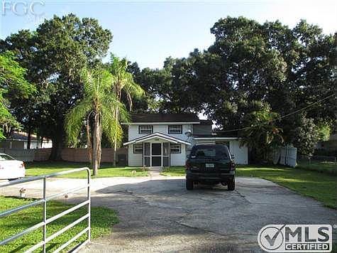 5th image of 4023 Woodside Ave