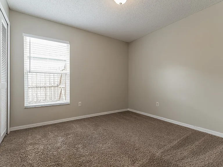 8853 Parliament Ct — Photo 12