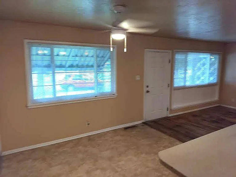 1008 W Tally Ho St — Photo 3