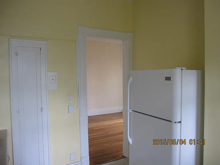 317 Prospect Ave NE — Photo 1