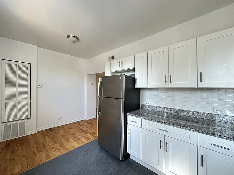 2349 N Drake Ave #4 — Photo 4