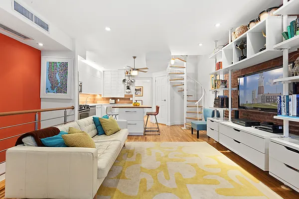 Sold by Christie's International Real Estate Group, LLC | media 1