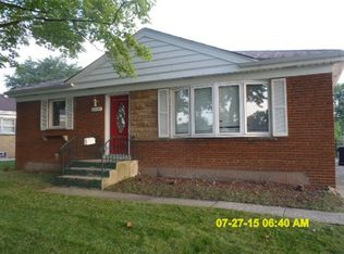 11130 Shakespeare St, Westchester, IL 60154