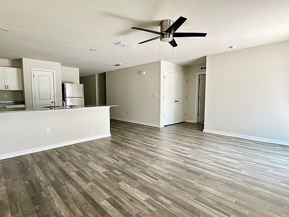 2nd image of 2 Rosecroft Ln