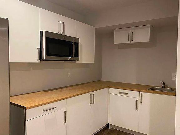 5th image of 4001 Granary View Ct #Basement