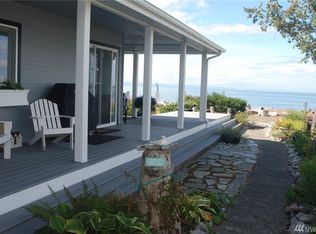 695 Freeman Ln, Point Roberts, WA 98281
