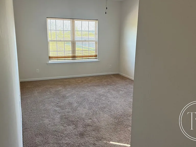 1479 SE Arnold Dr — Photo 15