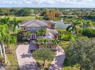 12090 NW 71st St, Parkland, FL 33076