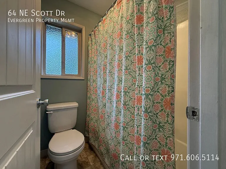 64 NE Scott Dr — Photo 27