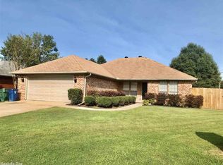 2400 Krystal Kreek Dr, Conway, AR 72032