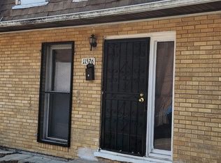 11526 S Racine Ave, Chicago, IL 60643