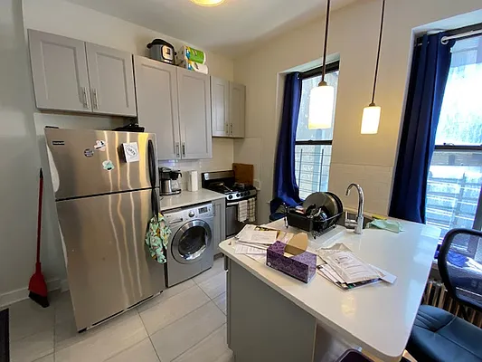 Rented by Mdays Realty | media 18