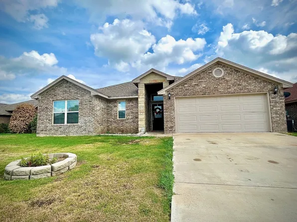 312 Midnight Shadow Trl, Stephenville, TX 76401