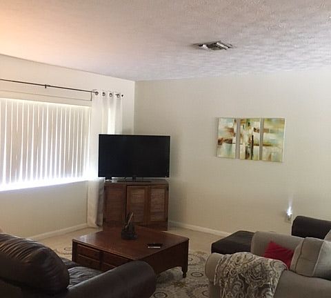 3rd image of 8073 Winged Foot Dr
