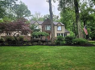 6 Morey Ln, Randolph, NJ 07869