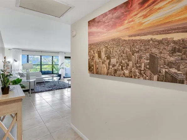 3200 Port Royale Dr N APT 608, Fort Lauderdale, FL 33308