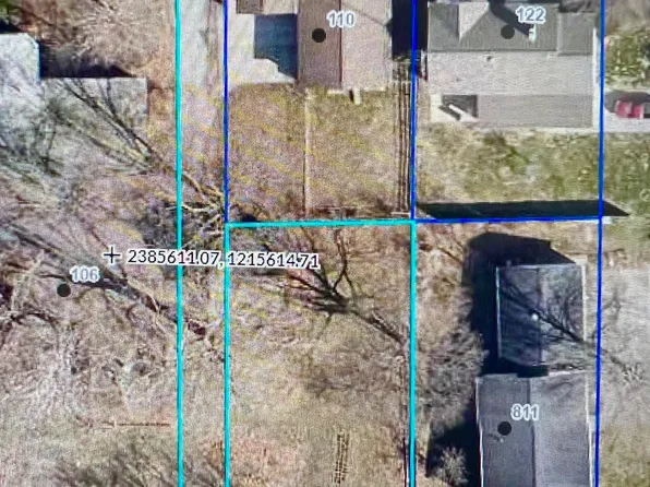 E Washington St, Petersburg, IL 62675