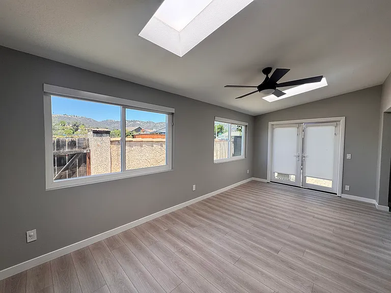 1770 Solana Gln — Photo 25