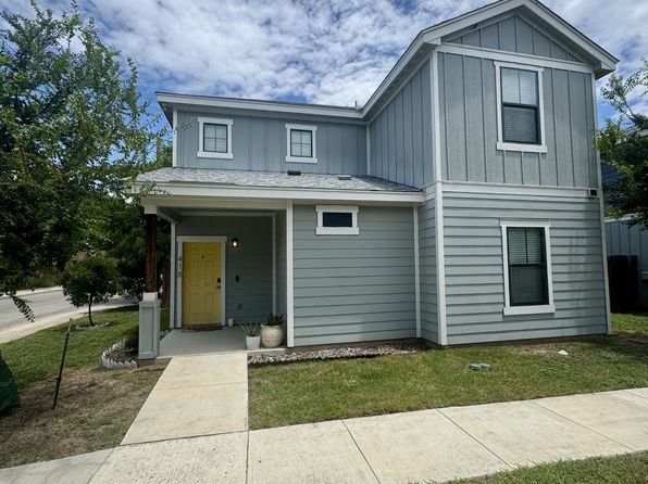 418 Lockhart St #1
