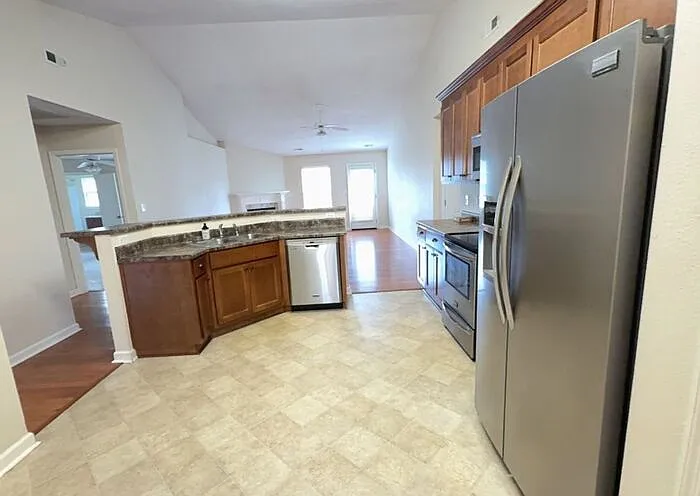 7010 Thornwood Ln SE — Photo 18