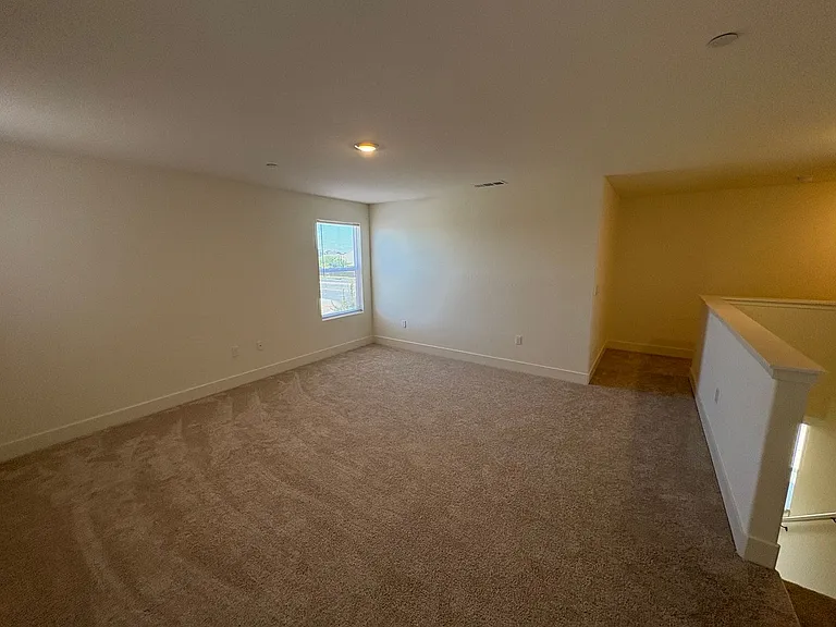 4005 W Babcock Ave — Photo 48