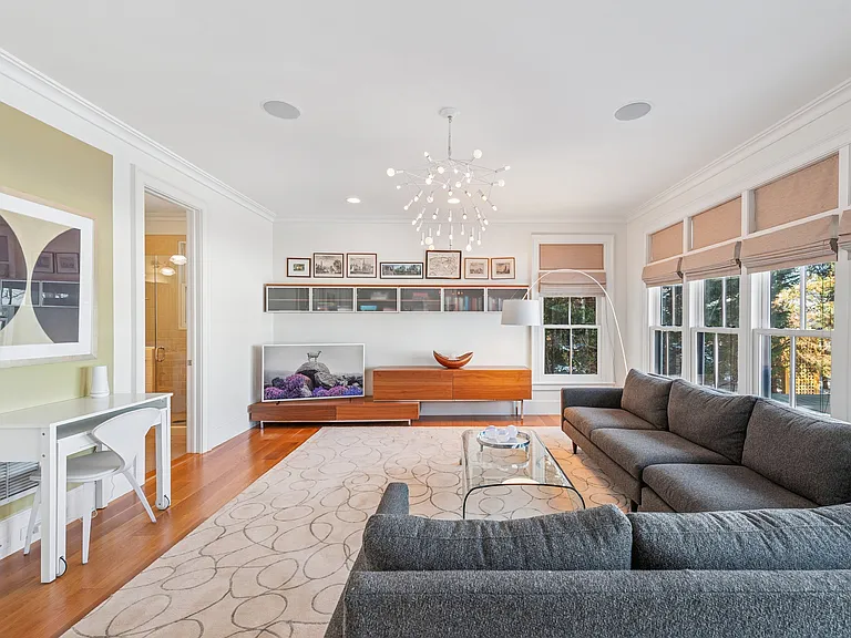3581 Noyac Rd — Photo 8