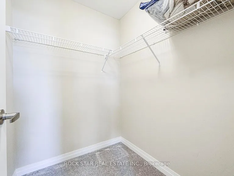 670 Atwater Ave #16 — Photo 29
