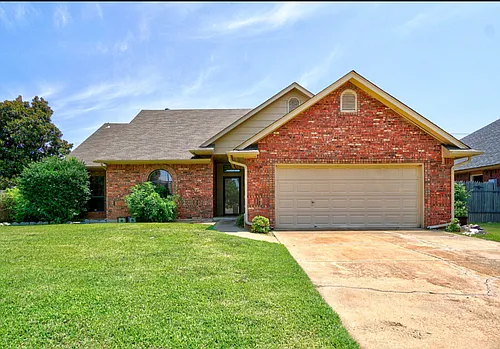 17712 Iron Ln Photo 1