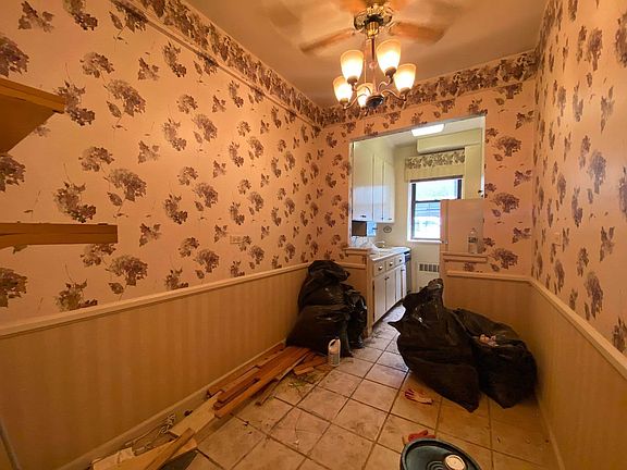 5th image of 67-40 Yellowstone Blvd #1I