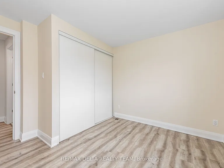 416 Dovercourt Ave #1 — Photo 9